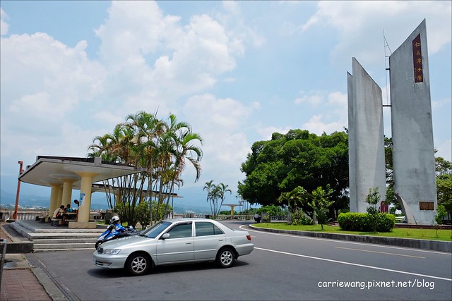 【嘉義旅遊景點】嘉義小吃美食一日遊懶人包推薦。焱鬼鍋燒專門店+仁義潭水庫+阿里山觸口遊客中心+天長地久橋+美可現打果汁+黑輪國小+玉山旅社咖啡+北門車站+蔡家綠豆湯+檜意森活村+櫻井家 @飛天璇的口袋