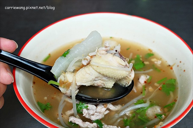 【台中南屯】泰粉味,台中泰國米粉湯專賣店,很像記憶中泰國路邊攤那碗米粉湯的味道 @飛天璇的口袋