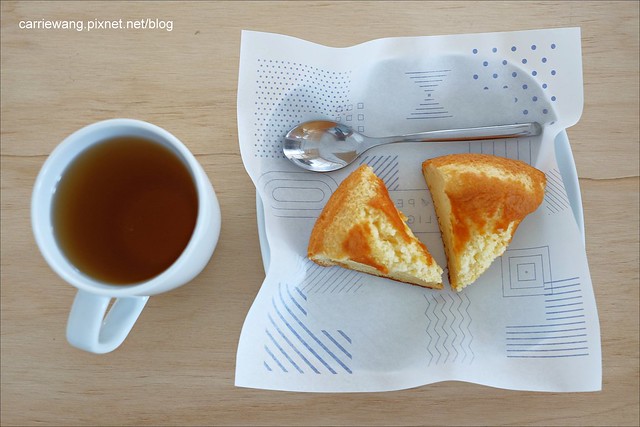 【台中下午茶】紙飛機咖啡館.Café Paper Flight。位於北區一中商圈附近小巧溫馨的咖啡館,親切的服務是令人印象最深刻的地方 @飛天璇的口袋