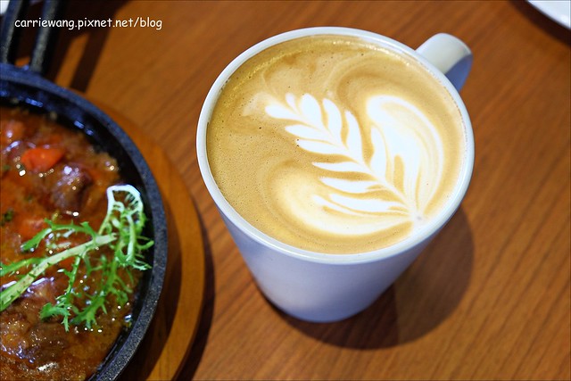 【台中早午餐.下午茶】豆子廚房.Doob2 Restaurant。滿滿兔子的豆子咖啡,逢甲三店餐點和環境質感都大大提升 @飛天璇的口袋