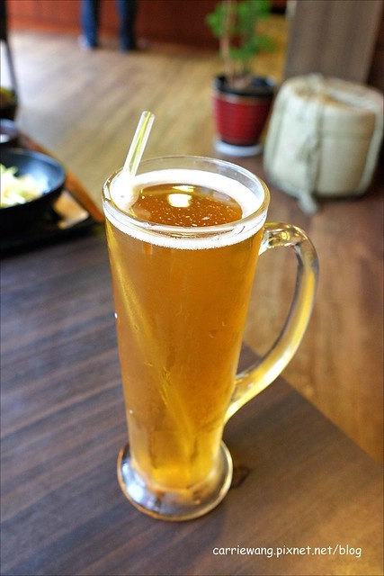 嘉義東區|櫻井家.京都風味日式定食屋。複合式餐廳,豬排比臉還要大,餐點份量多,平價CP值又高 @飛天璇的口袋