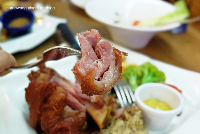 新竹竹北|魯道夫美式主題餐廳 Roudolph|五星級飯店主廚用心料理,享受大口啃肉的快感,用餐享有9折優惠~(已歇業) @飛天璇的口袋