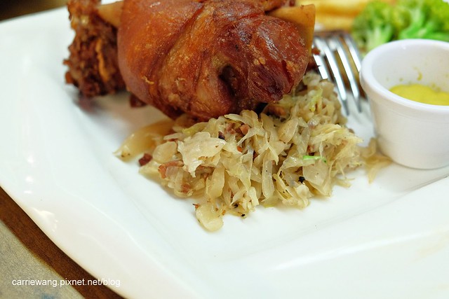 新竹竹北|魯道夫美式主題餐廳 Roudolph|五星級飯店主廚用心料理,享受大口啃肉的快感,用餐享有9折優惠~(已歇業) @飛天璇的口袋