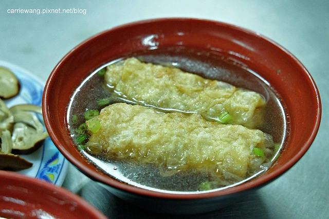 【台中中區】柳川素食麵,第二市場人氣嗆嗆滾的素食麵攤,晚上才有營業,便宜好吃CP值也高 @飛天璇的口袋