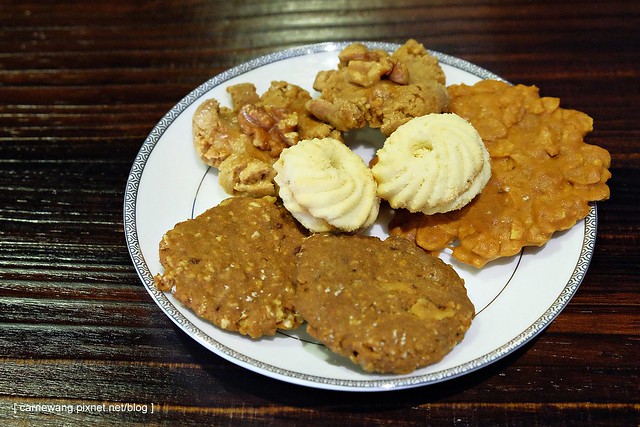 【台南民宿推薦】月門金鑽咖啡民宿。台南中西區新開幕的咖啡民宿,簡單新穎,地理位子好,緊鄰國華街,附近小吃美食林立 @飛天璇的口袋