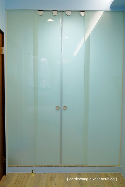 【台南民宿推薦】月門金鑽咖啡民宿。台南中西區新開幕的咖啡民宿,簡單新穎,地理位子好,緊鄰國華街,附近小吃美食林立 @飛天璇的口袋