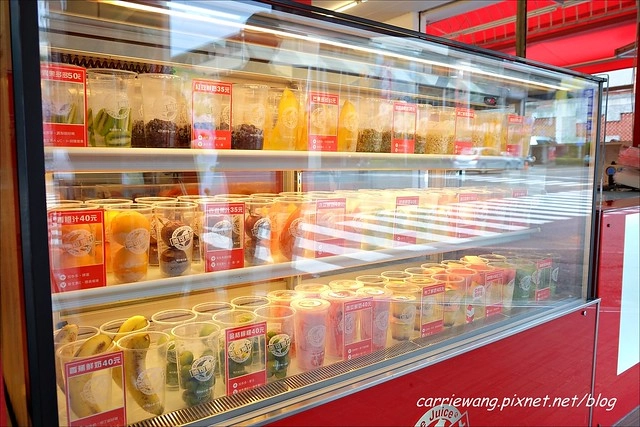 【嘉義旅遊景點】嘉義小吃美食一日遊懶人包推薦。焱鬼鍋燒專門店+仁義潭水庫+阿里山觸口遊客中心+天長地久橋+美可現打果汁+黑輪國小+玉山旅社咖啡+北門車站+蔡家綠豆湯+檜意森活村+櫻井家 @飛天璇的口袋