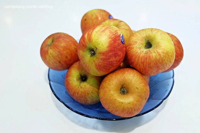 【台中飲品推薦】ikiwi趣味果飲。使用當季新鮮水果,手搖飲料也可以喝的很健康,還有 $29元最優惠的當季好康 @飛天璇的口袋