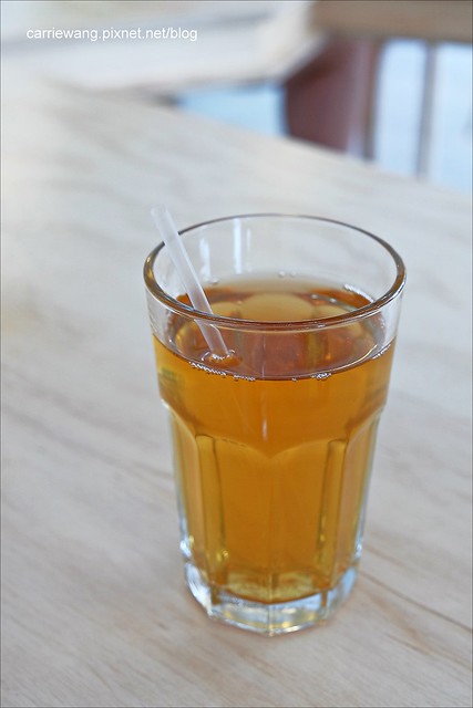 【台中下午茶】紙飛機咖啡館.Café Paper Flight。位於北區一中商圈附近小巧溫馨的咖啡館,親切的服務是令人印象最深刻的地方 @飛天璇的口袋