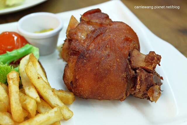 新竹竹北|魯道夫美式主題餐廳 Roudolph|五星級飯店主廚用心料理,享受大口啃肉的快感,用餐享有9折優惠~(已歇業) @飛天璇的口袋