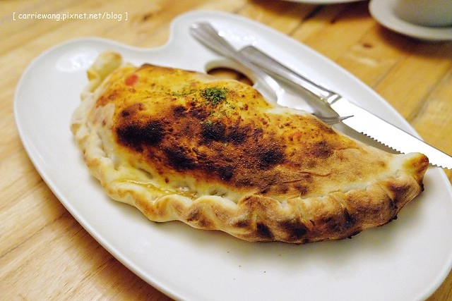 【台中義大利麵】月光兔 天堂小店。純正的窯烤披薩,AVPN正統拿坡里披薩協會認證,義大利麵也頗合我胃口 @飛天璇的口袋