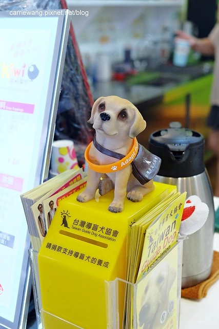 【台中飲品推薦】ikiwi趣味果飲。使用當季新鮮水果,手搖飲料也可以喝的很健康,還有 $29元最優惠的當季好康 @飛天璇的口袋