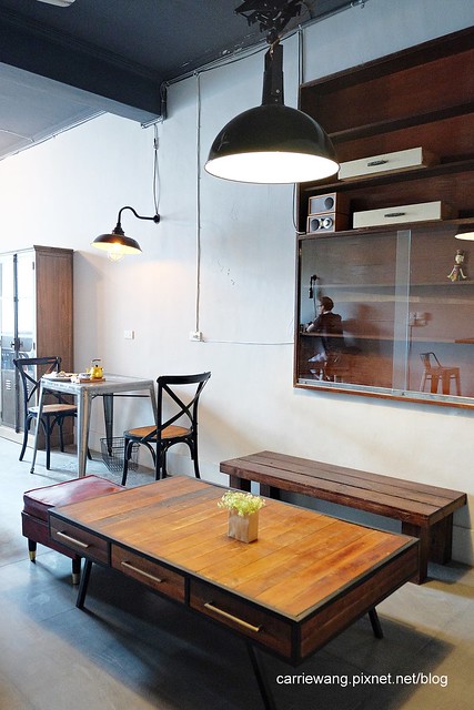 新竹北區|百分之二咖啡(2/100 Café)|一百種味道二店,在復古雜貨風老宅喝下午茶,體驗文青的感覺 @飛天璇的口袋