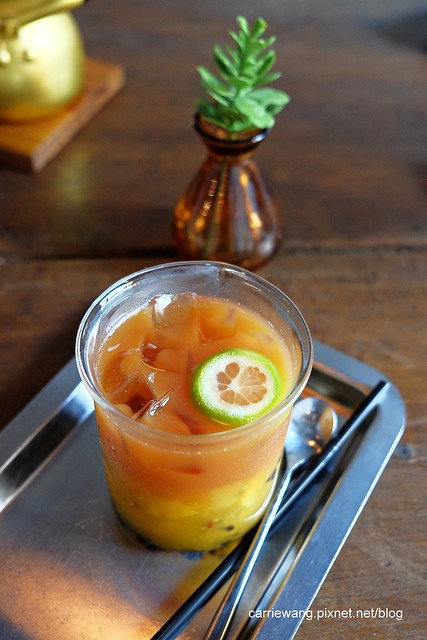 新竹北區|百分之二咖啡(2/100 Café)|一百種味道二店,在復古雜貨風老宅喝下午茶,體驗文青的感覺 @飛天璇的口袋