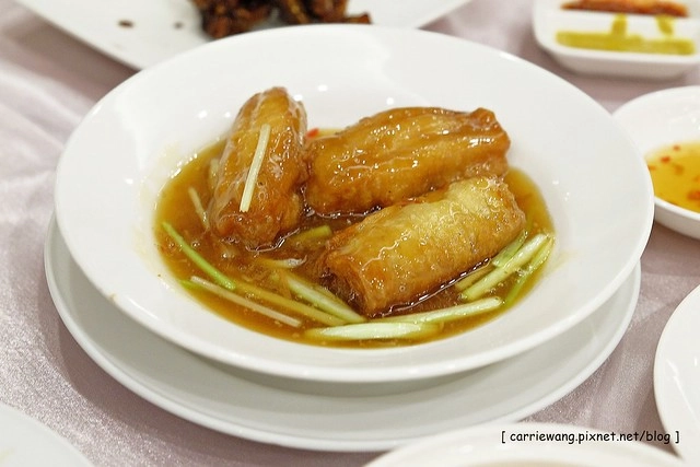 【台中港式飲茶】全國大飯店.全壽樓港式飲茶吃到飽。以吃到飽的飲茶來說算是很有水準,餐點選擇性多,只是價格愈漲愈高 @飛天璇的口袋