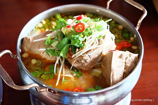 台中北屯|野店鄉野小吃.北屯郊區的中國客棧風味餐廳,吃合菜很有辦桌的fu @飛天璇的口袋