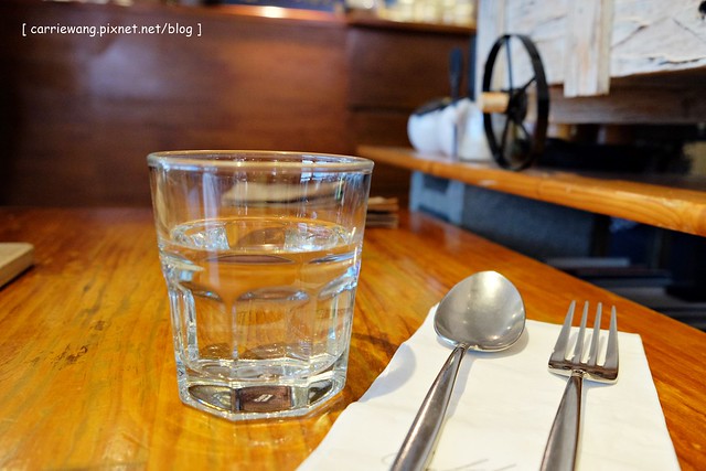 【台北義大利麵推薦】黑米Café-Bistro。位於松山菸廠附近的人氣美食餐廳,餐點美味價格合理 @飛天璇的口袋