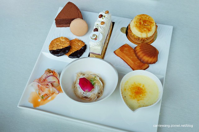 【台中下午茶推薦】印月創意東方宴。在東方色彩餐廳享受奢華的英式下午茶,環境寬敞舒適,可以放鬆一個午后 @飛天璇的口袋