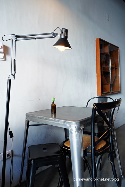 新竹北區|百分之二咖啡(2/100 Café)|一百種味道二店,在復古雜貨風老宅喝下午茶,體驗文青的感覺 @飛天璇的口袋