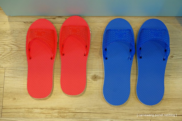 【台南民宿推薦】月門金鑽咖啡民宿。台南中西區新開幕的咖啡民宿,簡單新穎,地理位子好,緊鄰國華街,附近小吃美食林立 @飛天璇的口袋