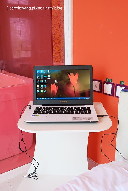 【宜蘭民宿推薦】羅東.調色盤築夢會館 La Palette。具設計感與現代感的溫馨民宿,外觀色彩鮮艷明亮,內部裝潢時尚浪漫 @飛天璇的口袋