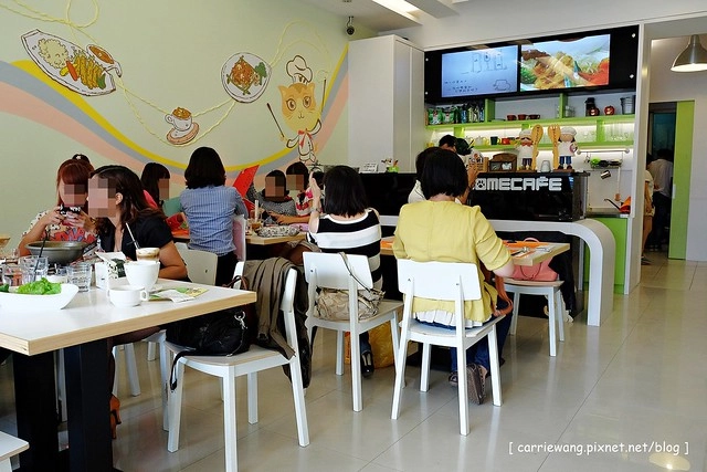 【台中下午茶】Home Cafe 幸福。好食。咖啡。台中寵物友善咖啡館,餐點也有到位,樓上有養狗狗哦 @飛天璇的口袋