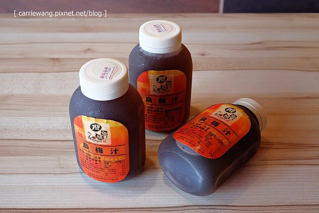 【台中火鍋小推薦】那個鍋@逢甲店。使用獨特湯頭,料多又實在,白飯乾麵吃到飽,一個人也可以恣意享受麻辣小火鍋 @飛天璇的口袋