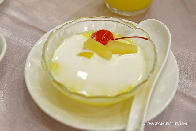 【台中港式飲茶】全國大飯店.全壽樓港式飲茶吃到飽。以吃到飽的飲茶來說算是很有水準,餐點選擇性多,只是價格愈漲愈高 @飛天璇的口袋