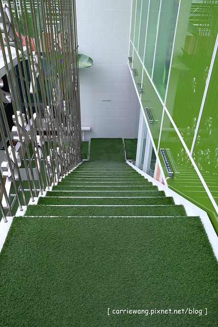 【宜蘭民宿推薦】羅東.調色盤築夢會館 La Palette。具設計感與現代感的溫馨民宿,外觀色彩鮮艷明亮,內部裝潢時尚浪漫 @飛天璇的口袋