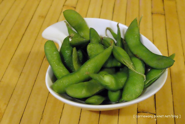 五年酒班炭火串燒|忠孝夜市裡平價的燒烤美味,冬天限定北海道石狩鍋推薦必點,三五好友聚餐的好地方 @飛天璇的口袋