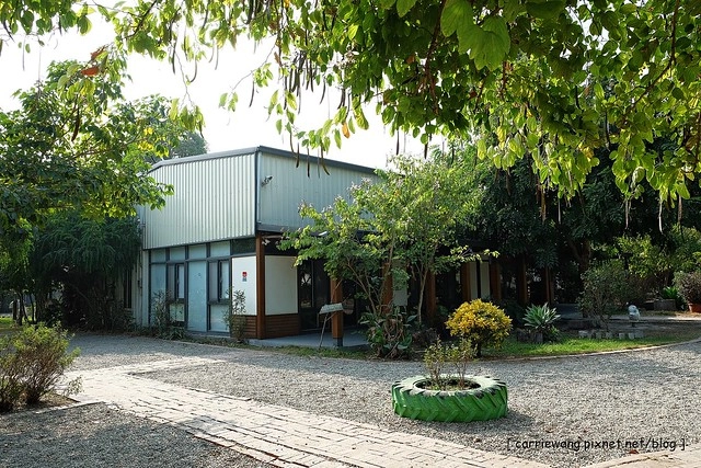 台中潭子|大木塊生態農場.有大片草皮和小動物,台中親子旅遊烤肉最佳場所 @飛天璇的口袋