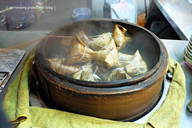 羅東肉粽李|位於羅東夜市周邊騎樓,營業62年的在地美味,食尚玩家有報導 @飛天璇的口袋