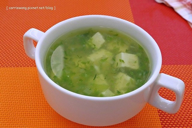 【台中下午茶】Home Cafe 幸福。好食。咖啡。台中寵物友善咖啡館,餐點也有到位,樓上有養狗狗哦 @飛天璇的口袋