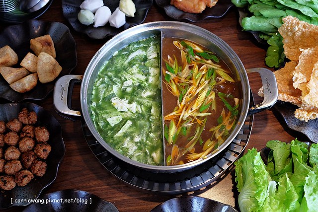 【台中麻辣火鍋】麻辣人家火鍋店。多位名人造訪的火鍋店,有鴛鴦鍋可以選擇,餐點中規中矩,不過生意還不錯 @飛天璇的口袋