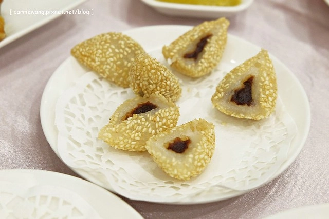 【台中港式飲茶】全國大飯店.全壽樓港式飲茶吃到飽。以吃到飽的飲茶來說算是很有水準,餐點選擇性多,只是價格愈漲愈高 @飛天璇的口袋