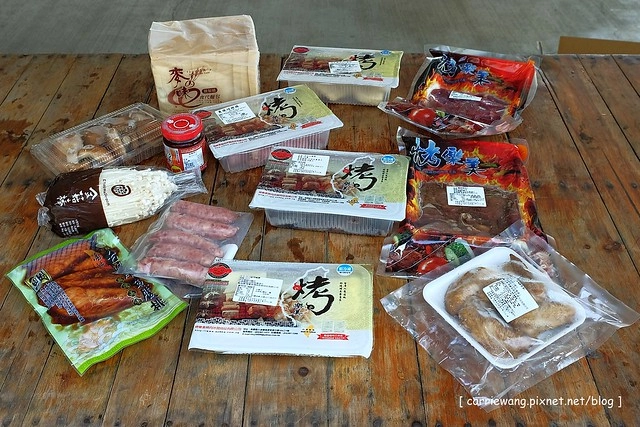 台中潭子|大木塊生態農場.有大片草皮和小動物,台中親子旅遊烤肉最佳場所 @飛天璇的口袋