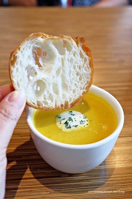 【台中美食推薦】鹽與胡椒餐館.Salt & Pepper Restaurant。選用精選食材,餐點很有水準,特別推薦隱藏版菜單 @飛天璇的口袋