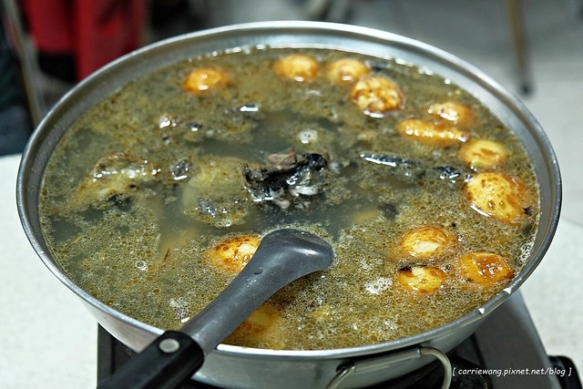 台中東區|精武路菜脯雞.快炒鍋物選擇性多,冬天用餐人潮絡繹不絕 @飛天璇的口袋