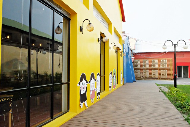 【彰化旅遊景點】埤頭百寶村。老穀倉變身彩繪村,有可愛的Lu’s插畫,還有在地特色伴手禮,順便體驗DIY的樂趣 @飛天璇的口袋