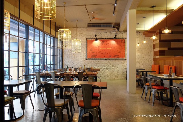 【台中異國料理餐廳】昨日花卷跨界料理.Offer Oh。跨界的好味道,兼具創意與美味,飲料和甜點也很有水準 @飛天璇的口袋