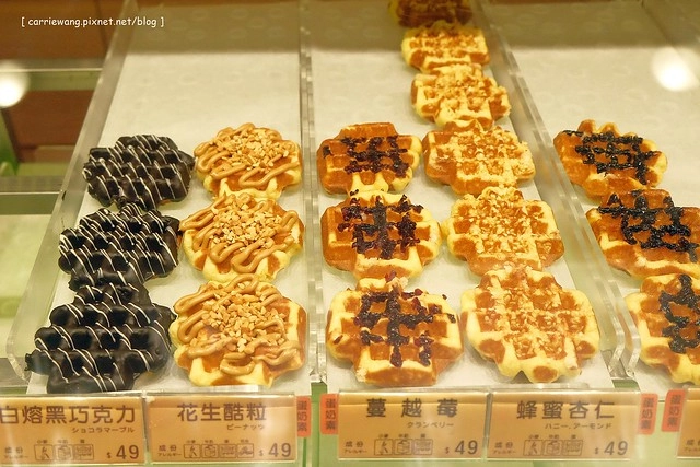 【台中甜點推薦】KUKO比利時鬆餅。月銷10座101的美味,超人氣的幸福甜點,多種口味可以選擇@中友百貨A棟B2 @飛天璇的口袋