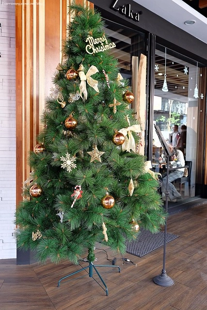 【台中義大利麵】Zaka 札卡餐酒館。週末夜晚有駐唱歌手表演,北屯區少見的餐酒館 @飛天璇的口袋