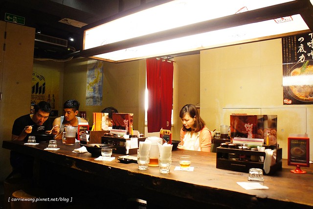 【台北拉麵推薦】樂麵屋@永康店。來自日本九州,客製化的口味,味道不錯,只是油蔥酥的味道重了一點 @飛天璇的口袋