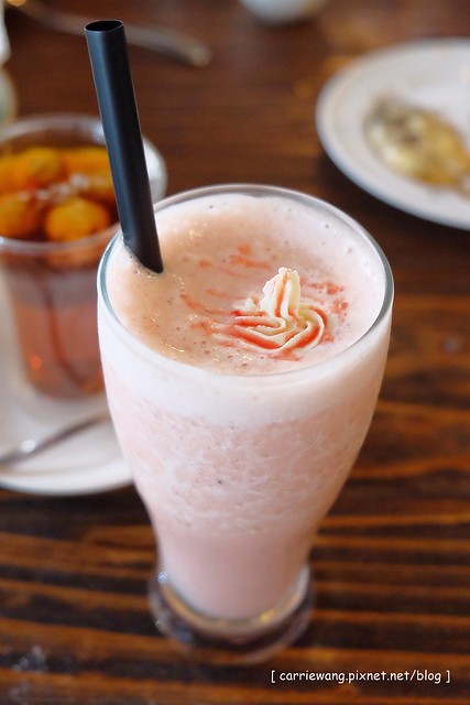 【台中異國料理餐廳】昨日花卷跨界料理.Offer Oh。跨界的好味道,兼具創意與美味,飲料和甜點也很有水準 @飛天璇的口袋