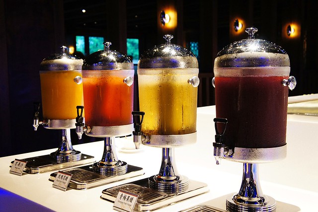 【台中百匯吃到飽】真膳美饌百食匯@山西旗艦店。餐點種類多,品質也不錯,假日一位難求,最近好像漲價了 @飛天璇的口袋