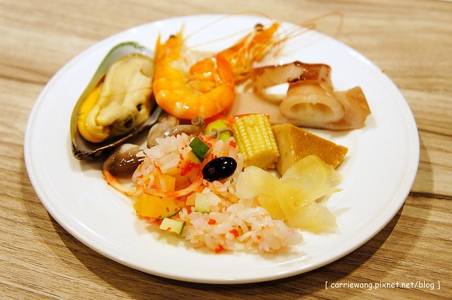 【台中百匯吃到飽】真膳美饌百食匯@山西旗艦店。餐點種類多,品質也不錯,假日一位難求,最近好像漲價了 @飛天璇的口袋