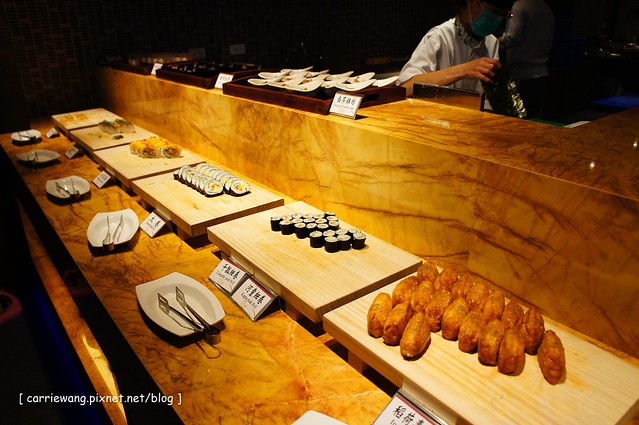 【台中百匯吃到飽】真膳美饌百食匯@山西旗艦店。餐點種類多,品質也不錯,假日一位難求,最近好像漲價了 @飛天璇的口袋