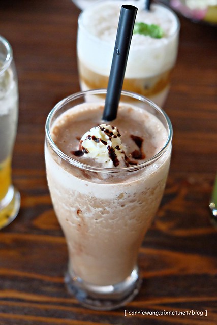 【台中異國料理餐廳】昨日花卷跨界料理.Offer Oh。跨界的好味道,兼具創意與美味,飲料和甜點也很有水準 @飛天璇的口袋