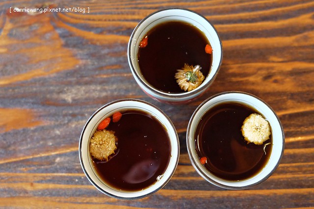 【台中異國料理餐廳】昨日花卷跨界料理.Offer Oh。跨界的好味道,兼具創意與美味,飲料和甜點也很有水準 @飛天璇的口袋