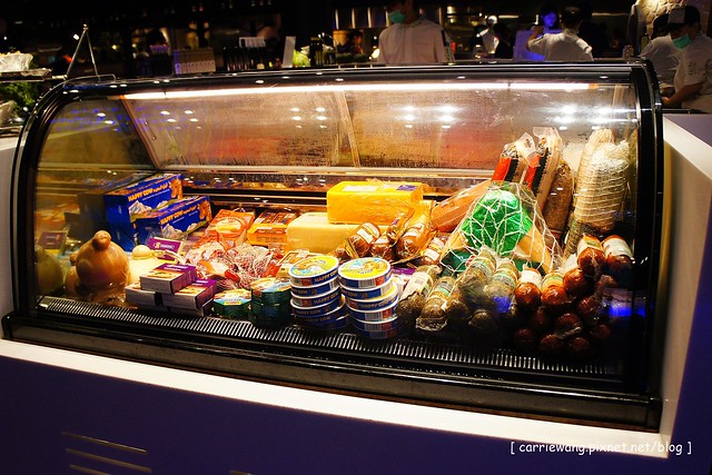 【台中百匯吃到飽】真膳美饌百食匯@山西旗艦店。餐點種類多,品質也不錯,假日一位難求,最近好像漲價了 @飛天璇的口袋